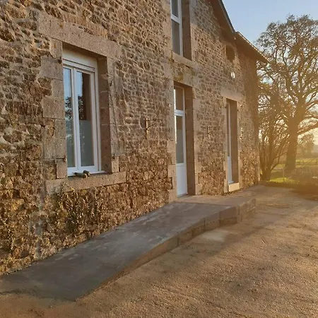 De Caractere A La Campagne Avec Piscine Ferienhaus
