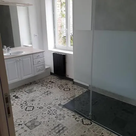 Ferienhaus De Caractere A La Campagne Avec Piscine